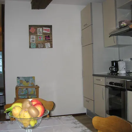 Fewo 2 Im Geschenkehaus Apartment